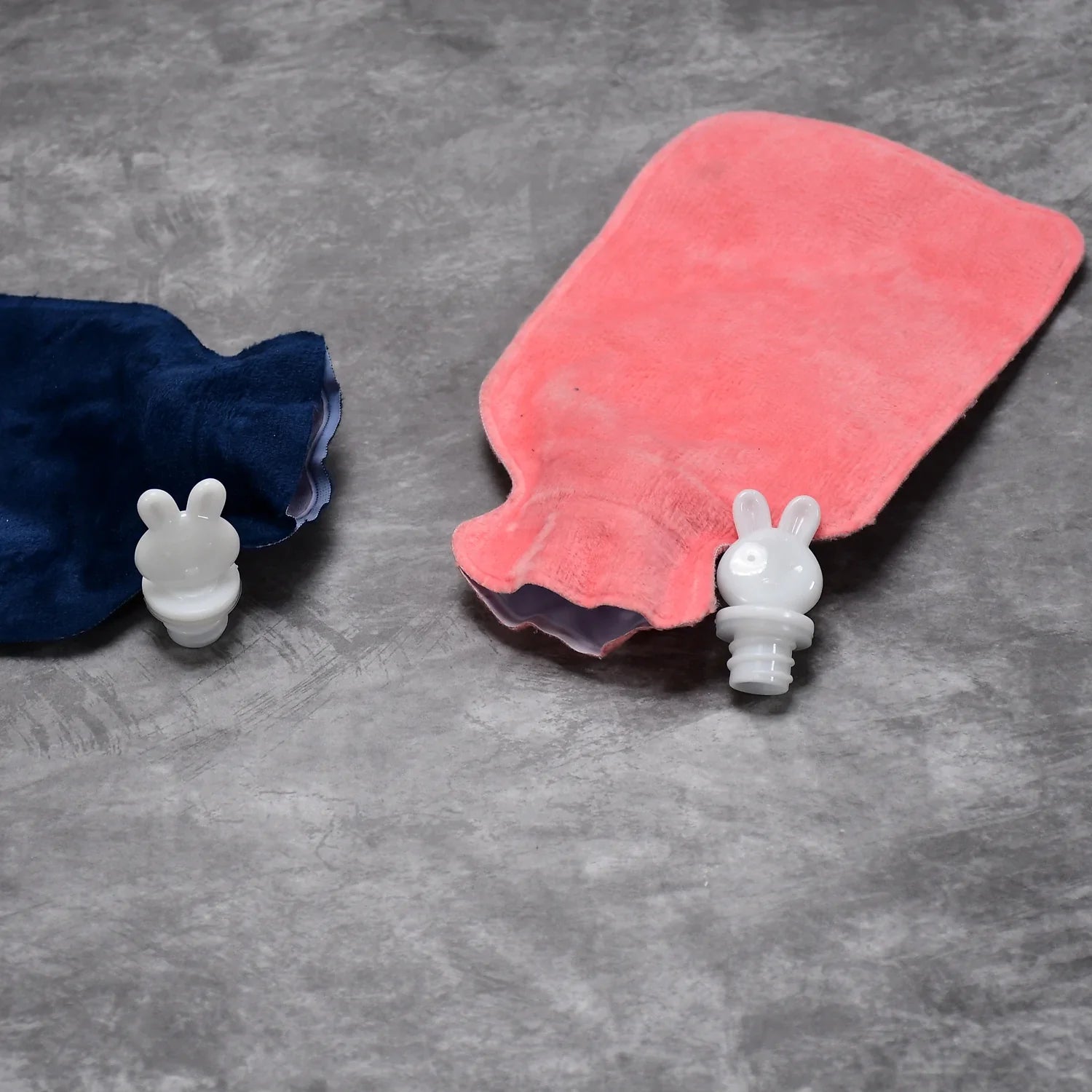 6537 Velvet Super soft Fur Cover with Natural Rubber Hot Water Bag ( 1 pcs ) 