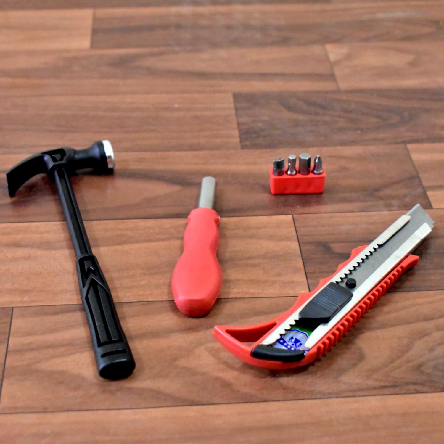 9042 4Pcs Helper Tool Set Used While Doing Plumbing And Electrician Repairment In All Kinds Of Places Like Household And Official Departments Etc. DeoDap