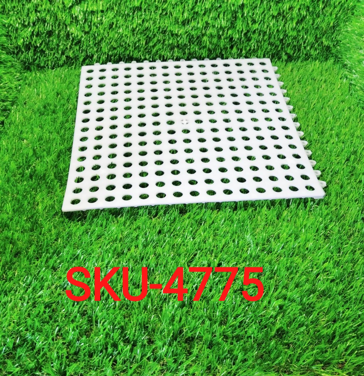 4775 Bath Anti Slip Mat Used while bathing and toilet purposes to avoid slippery floor surfaces. (Moq :-6) DeoDap