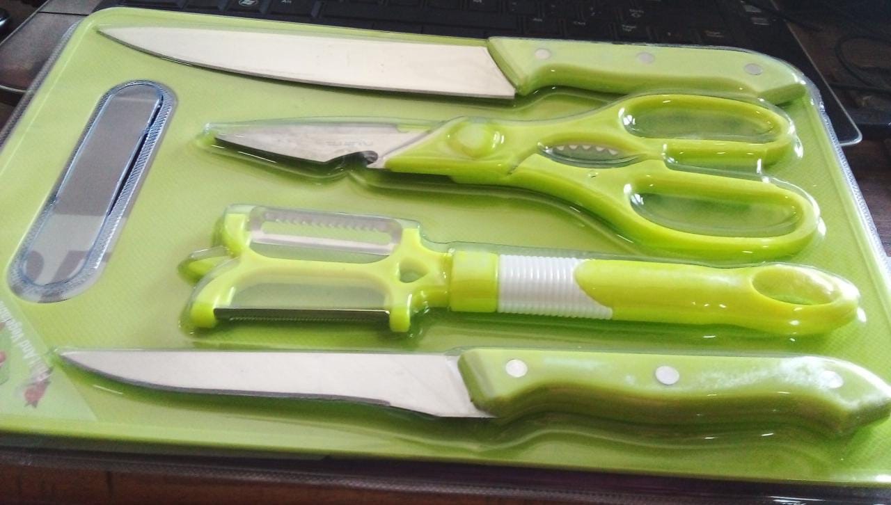 2842 Stainless Steel Kitchen Knife Knives Set with Knife Scissor (Pack Of 5) DeoDap