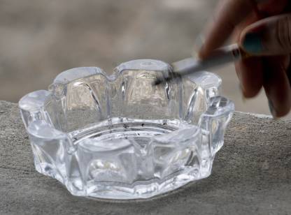 1198 Crystal Quality Glass Ash Tray DeoDap