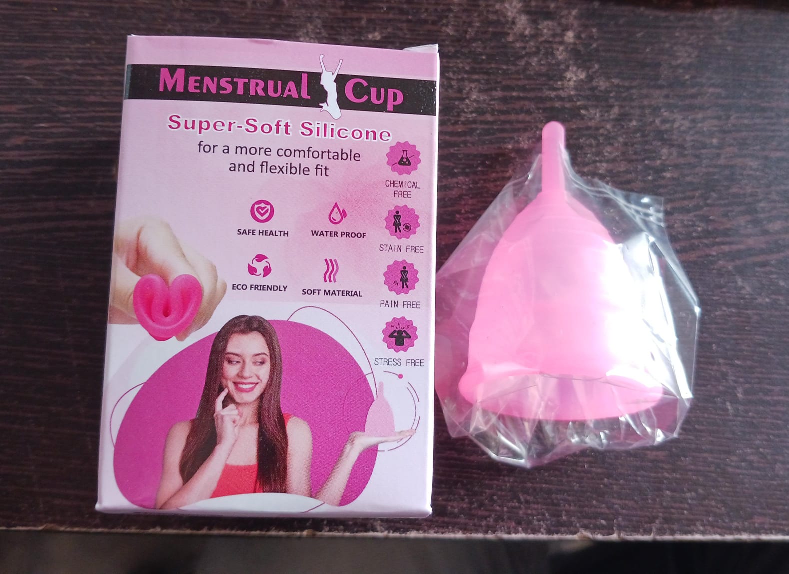 6112B REUSABLE MENSTRUAL CUP USED BY WOMENS AND GIRLS DURING THE TIME OF THEIR MENSTRUAL CYCLE